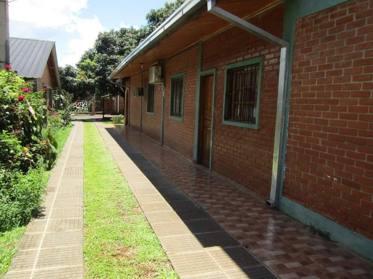 Cabanas Dorys Cataratas Del Iguazu 푸에르토이과수 외부 사진
