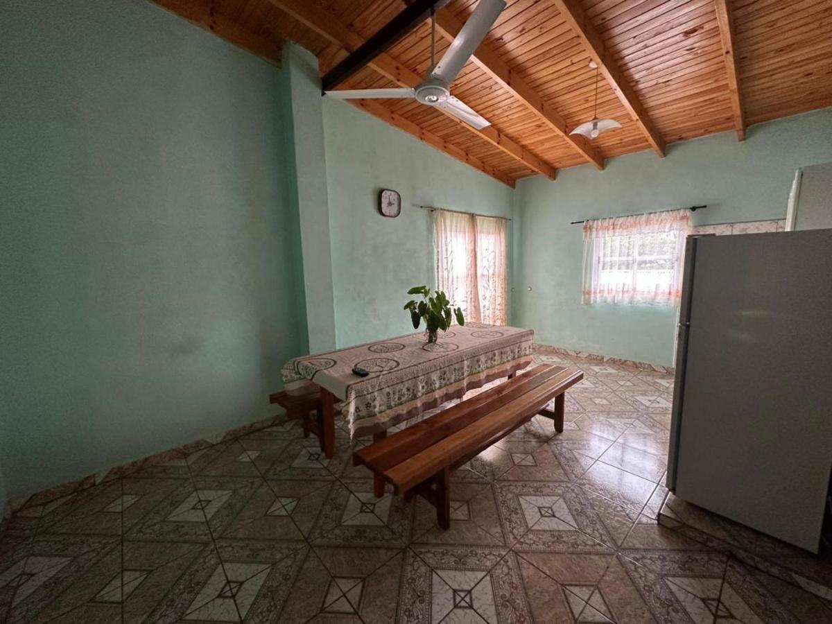 Cabanas Dorys Cataratas Del Iguazu 푸에르토이과수 외부 사진